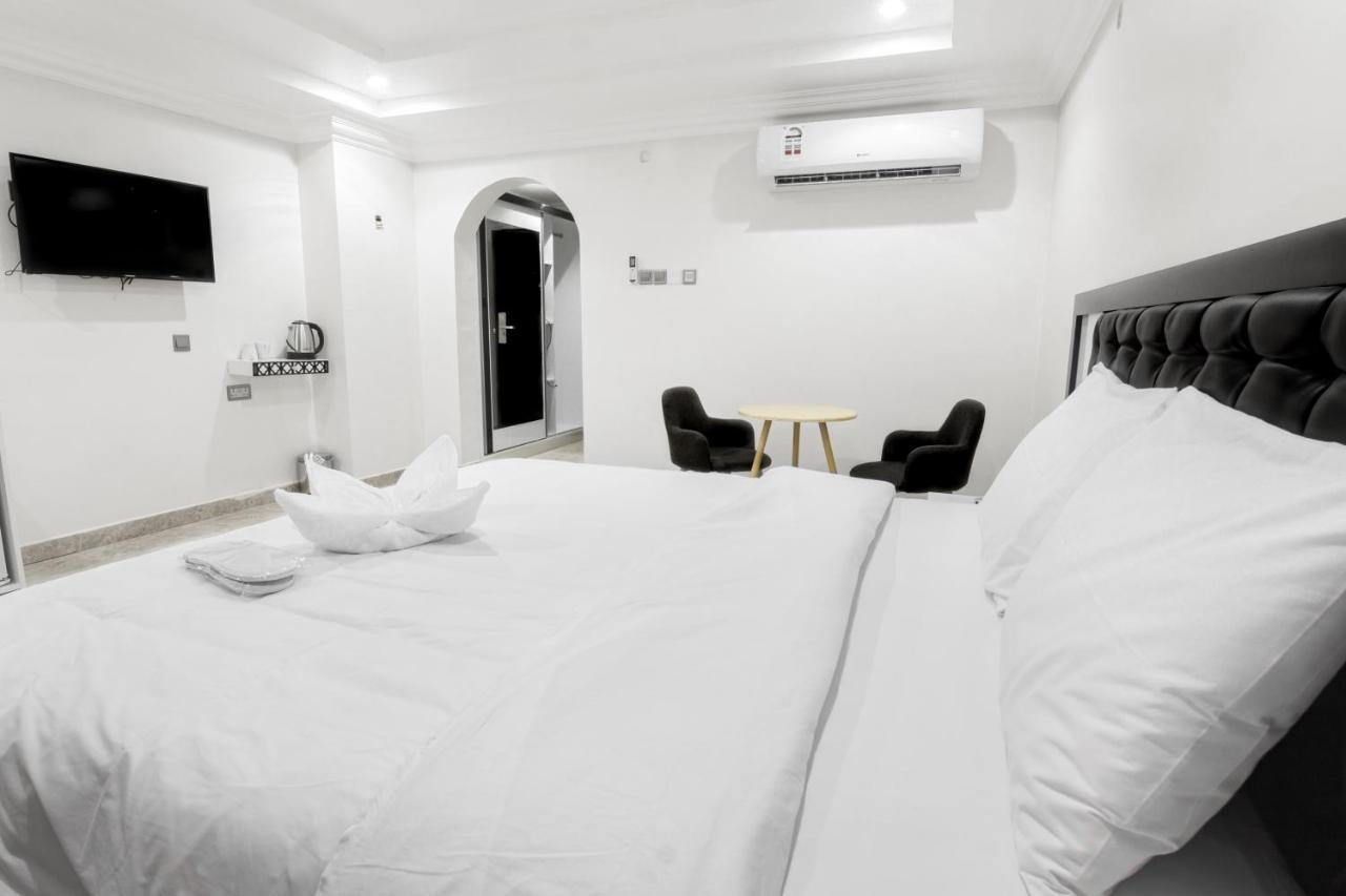 عبري كاسل هوتيل Exterior photo